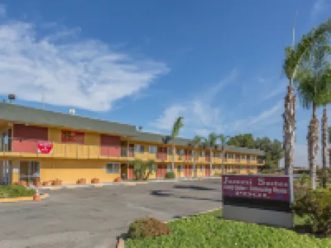 Economy Inn Buttonwillow Bakersfield I-5 Hotels in Buttonwillow