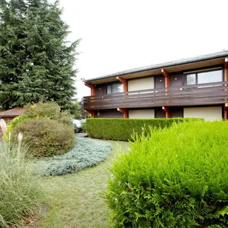 Campanile Rouen Sud - CLÉON Elbeuf Отели в г. Клеон