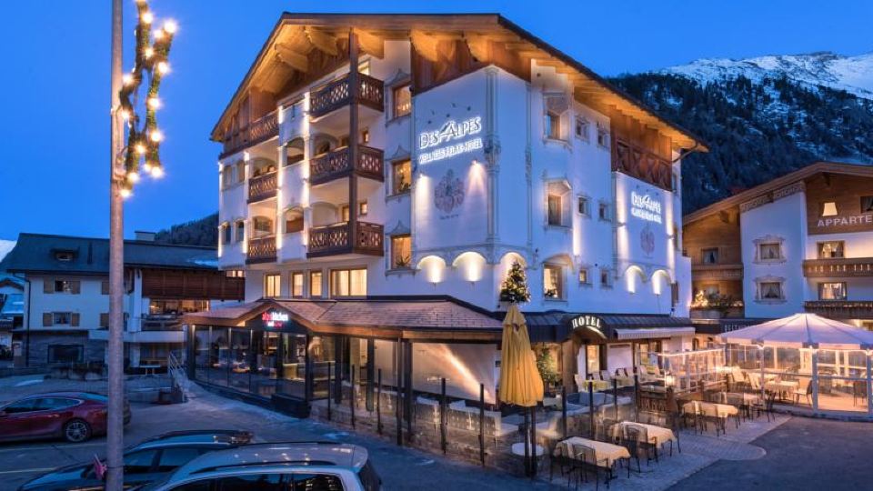 Hotel des Alpes