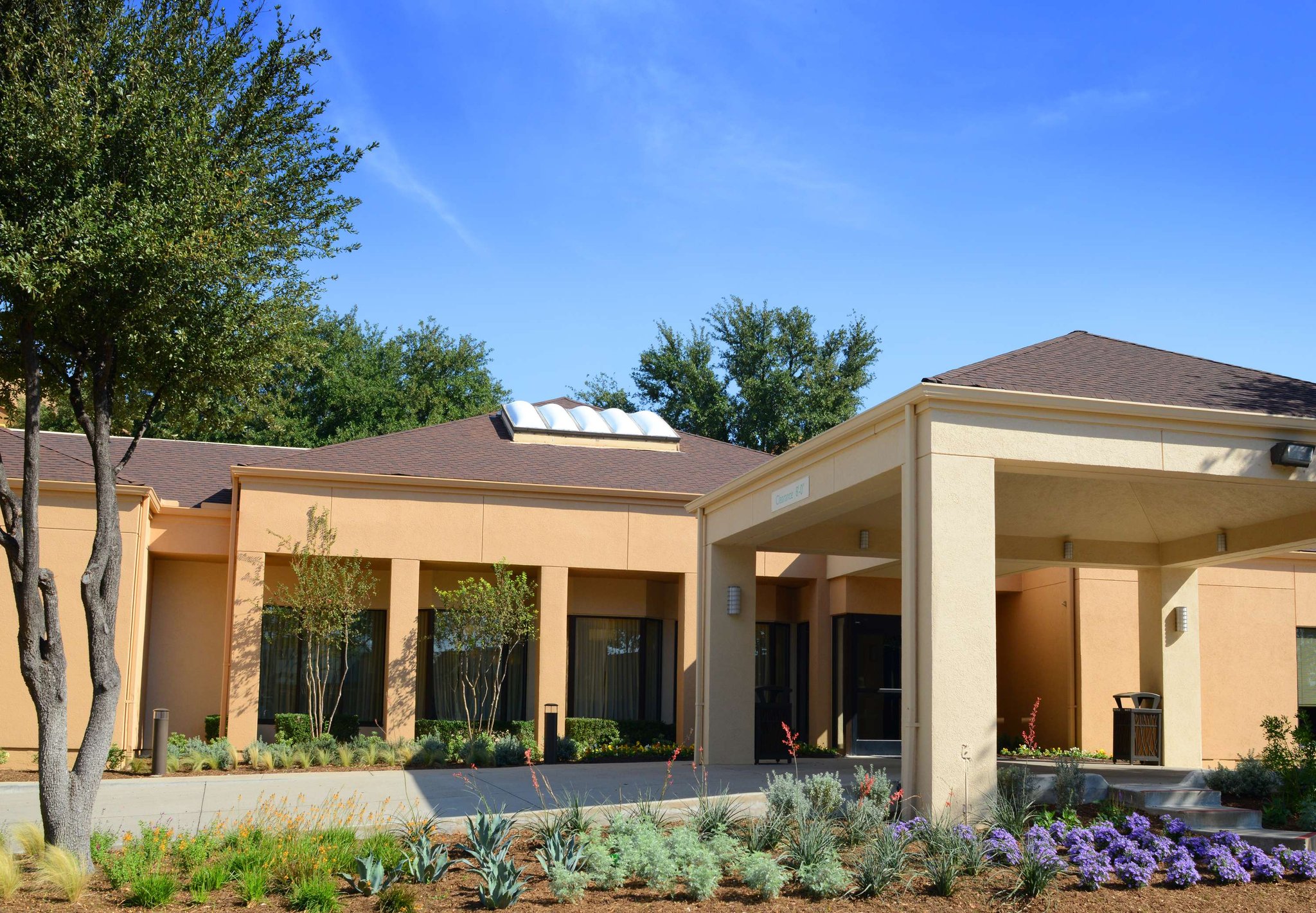 Courtyard by Marriott Dallas Plano Parkway at Preston Road