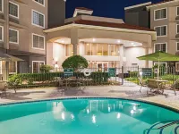 La Quinta Inn & Suites by Wyndham Fort Worth North