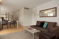 Lugaris Beach Apartments