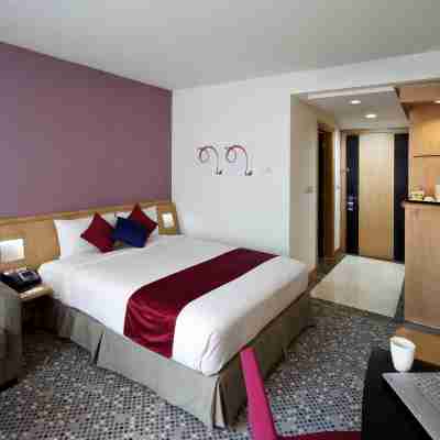 Novotel Dammam Business Park Rooms