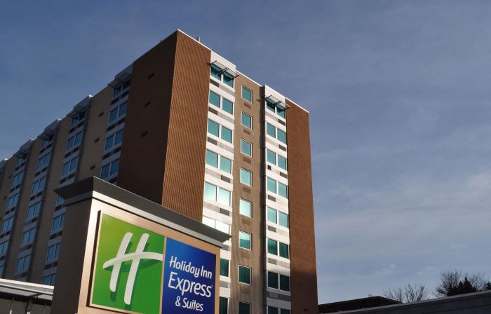 Holiday Inn Express & Suites PITTSBURGH WEST - GREEN TREE by IHG