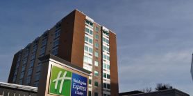 Holiday Inn Express & Suites Pittsburgh West - Green Tree
