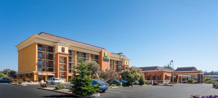 Holiday Inn Express AT MONTEREY BAY by IHG Hotels in Monterey County