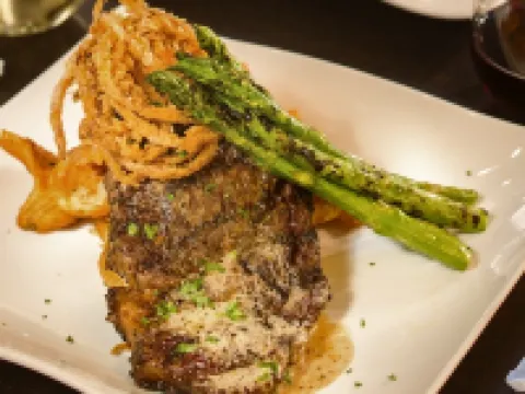 DoubleTree by Hilton Newark-Fremont Hotels in Newark