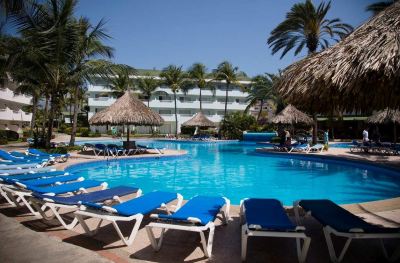 Outdoor Swimming Pool Sunsol Isla Caribe Photo