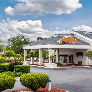 Quality Inn Greenville Near University