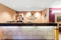 Spark by Hilton Lakewood Denver Southwest