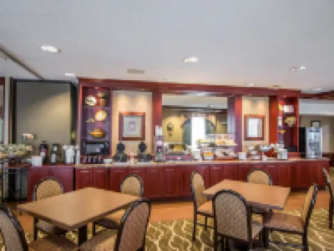 Comfort Inn & Suites Hotels in Rapid City