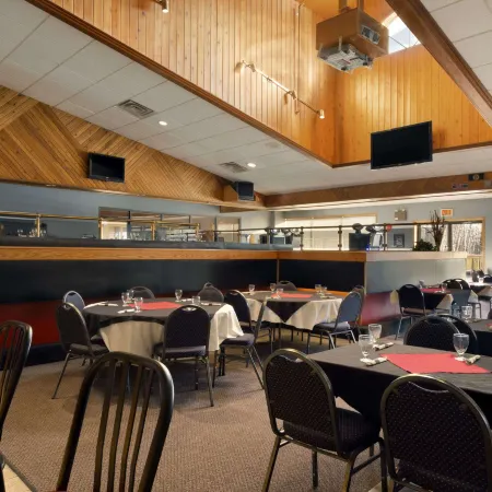 Northern Star Hotel & Convention Center