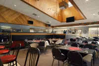 Northern Star Hotel & Convention Center Hotel di Slave Lake