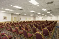 Cottonwood Suites Savannah Hotel & Conference Center