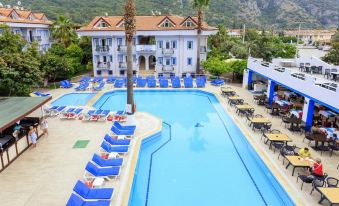 Akdeniz Beach Hotel