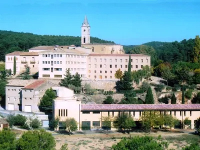 Monestir de les Avellanes Hotels in Os de Balaguer