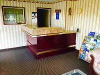 Travelers Inn Motel فنادق في Keizer