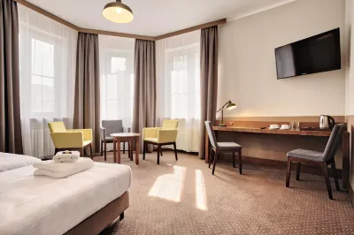 Daniel Griffin Aparthotel by Artery Hotels Hotels near Wawel Royal Castle-State Art Collection