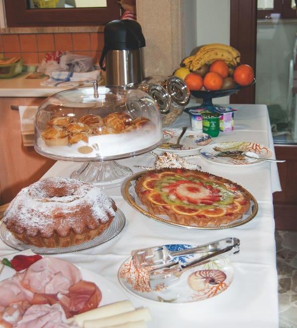 B&B A Due Passi - Housity