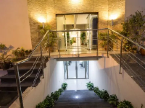 Royal Inn Hotel Hotels in Karachi