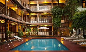 Protea Hotel Dar es Salaam Courtyard