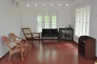 Kurumba Hills Hotels in Induruwa