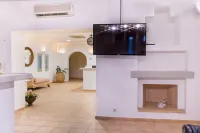 Drios Paros Luxury Hotel