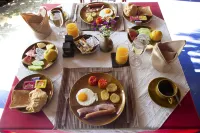 Hmong Hilltribe Lodge Hotels in Mae Rim