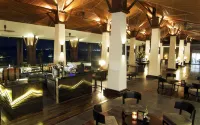 Amiana Resort Nha Trang - bar