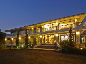 Santosha Health & Lifestyle Resort