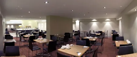 Atlantis Hotel Melbourne Отели рядом с достопримечательностью «Технологический институт Ройал Мельбурн»