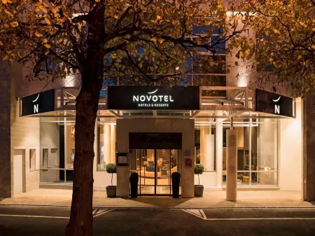 Novotel Château de Versailles Отели в г. Ле Шене-Рокенкур
