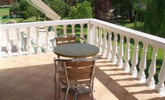 Finikes Studios Kefalonia - Housity
