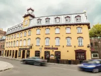 Hotel le Saint-Paul Hotels near Hotel du Parlement