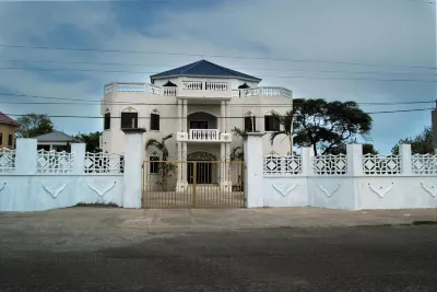 Little Savoy Guest House Hotels near Runaway Bay