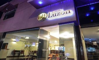 Hotel Luzon