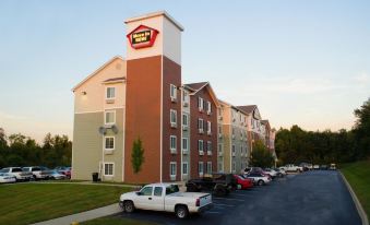 WoodSpring Suites Louisville Southeast