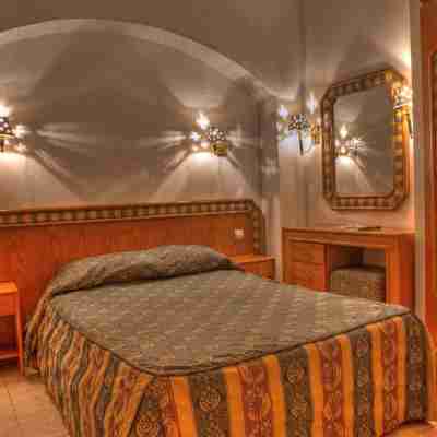 Real Caparica Hotel Rooms