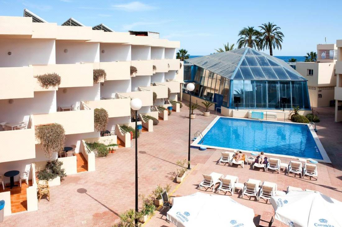 best hotels in bora bora ibiza