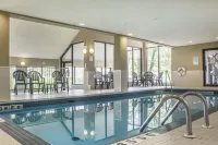 Quality Hotel - Pools