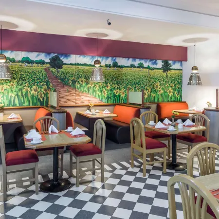 Ramada by Wyndham Hola Culiacan
