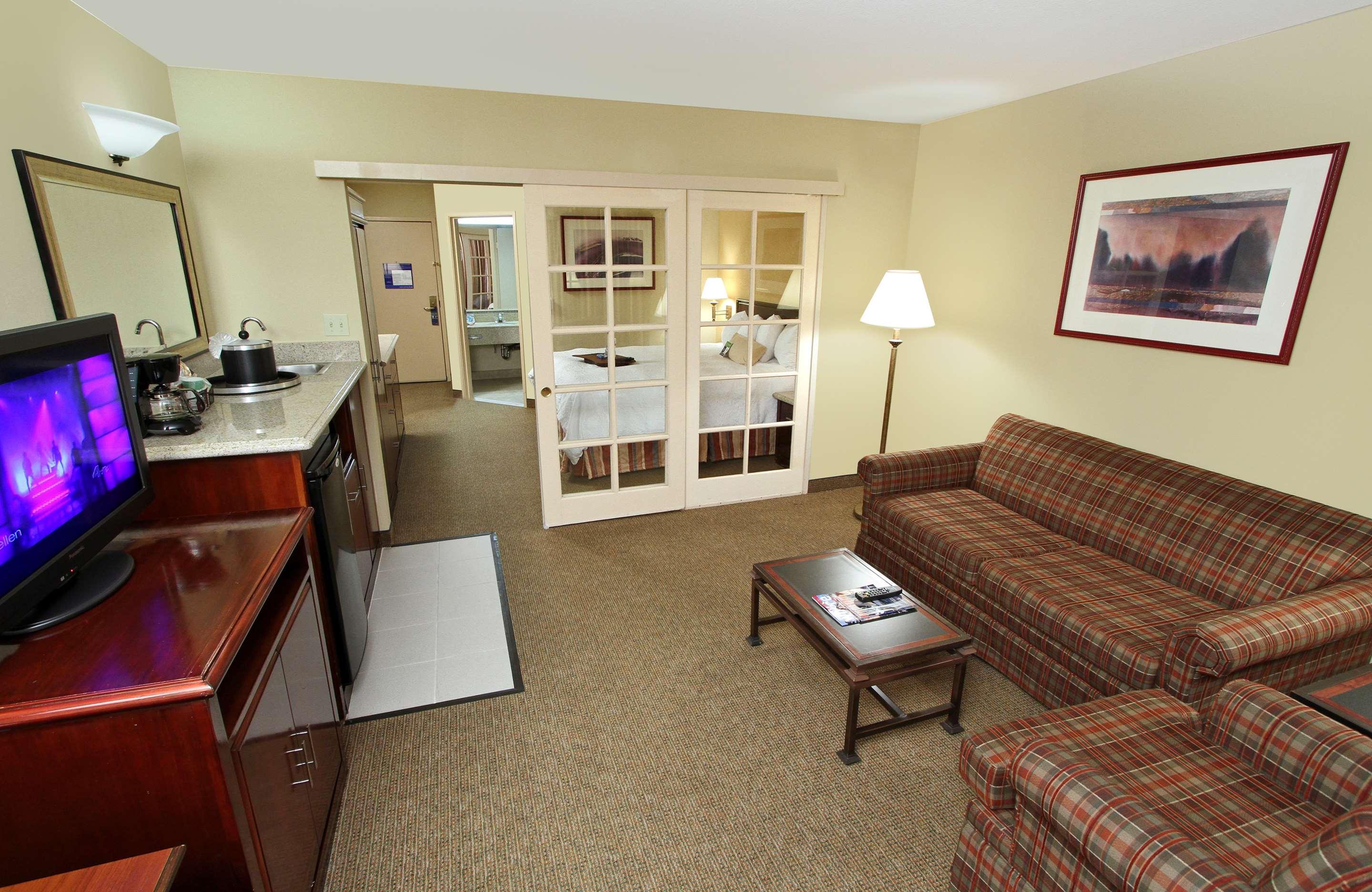 Hampton Inn & Suites Santa Ana/Orange County Airport