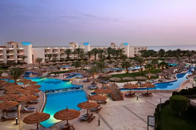 Hurghada Long Beach Resort Hotels in der Nähe von Scuba World Divers Makadi Bay Madinat