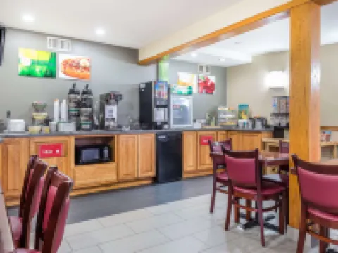 Quality Inn Mount Vernon, IL Hotels in Mount Vernon