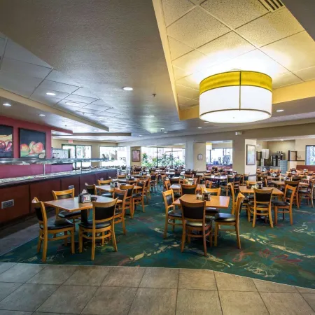Rosen Inn Lake Buena Vista Отели рядом с достопримечательностью «Grand Cypress Golf Club»