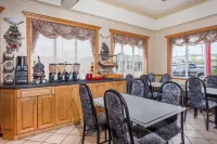Ramada by Wyndham Quesnel Hotels in Quesnel