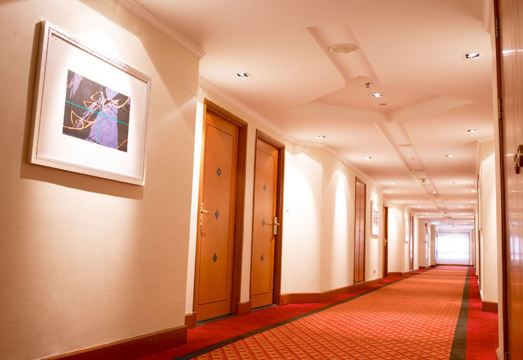 풀먼 콘캔 라자 오키드 조식 뷔페