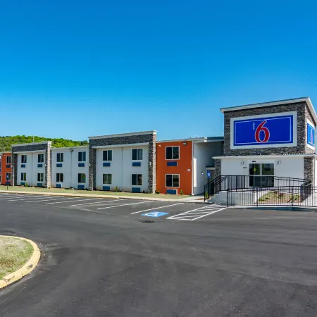 Motel 6 White, GA - Cartersville