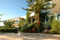 Rethymno Mare & Water Park Hotels in Skaleta