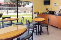 Redfinn Inn Hotels in Fort Pierce